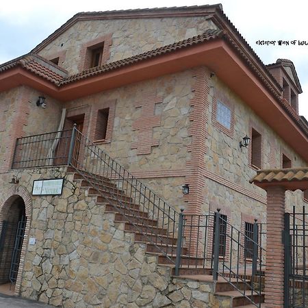 Apartamentos Rurales Natura Torrejón el Rubio Exterior foto