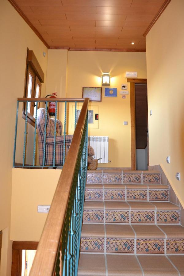Apartamentos Rurales Natura Torrejón el Rubio Exterior foto