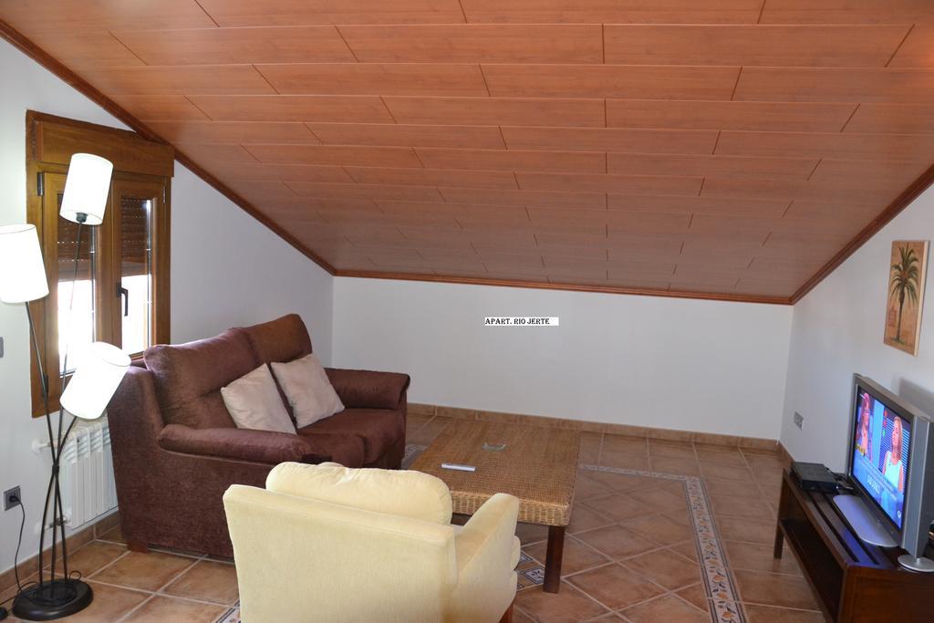 Apartamentos Rurales Natura Torrejón el Rubio Exterior foto