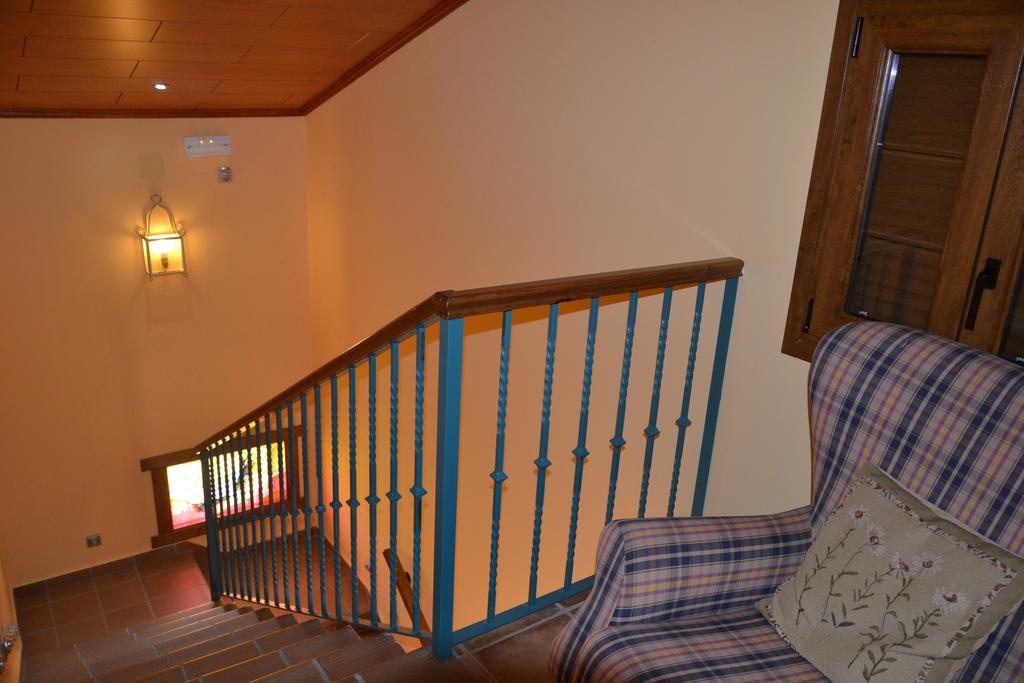 Apartamentos Rurales Natura Torrejón el Rubio Exterior foto