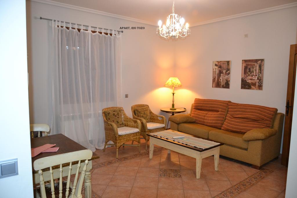 Apartamentos Rurales Natura Torrejón el Rubio Exterior foto