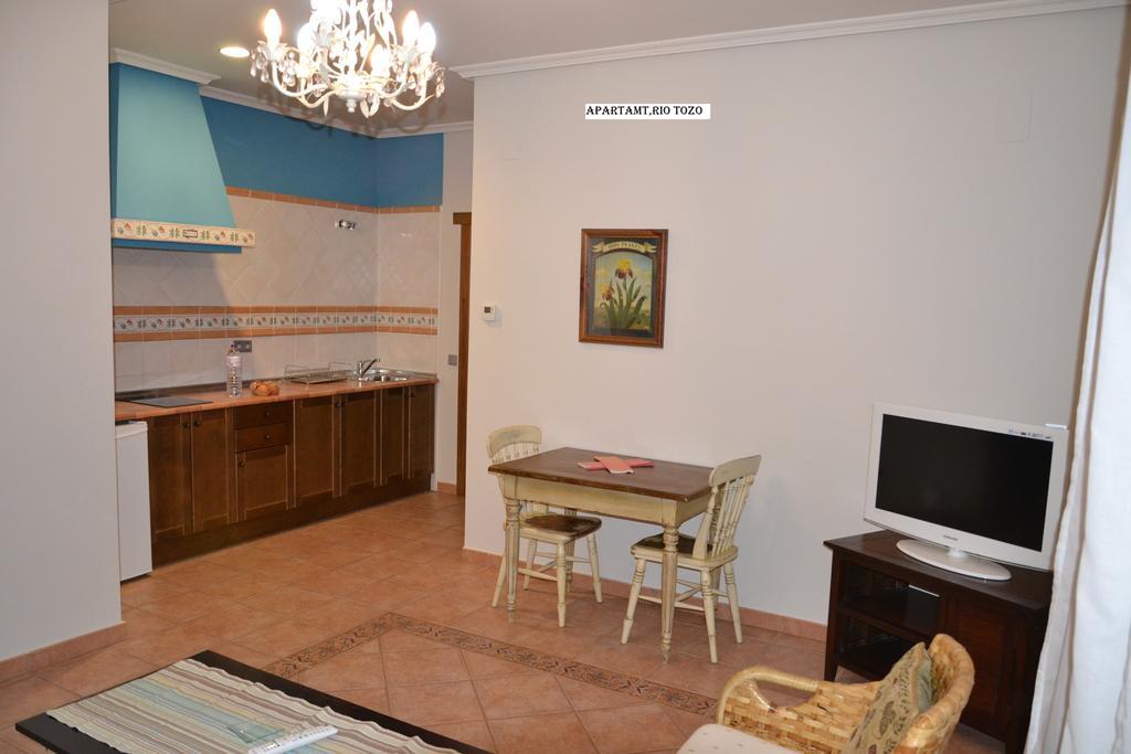 Apartamentos Rurales Natura Torrejón el Rubio Exterior foto