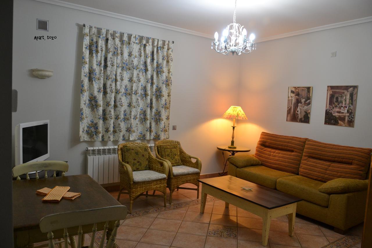 Apartamentos Rurales Natura Torrejón el Rubio Exterior foto