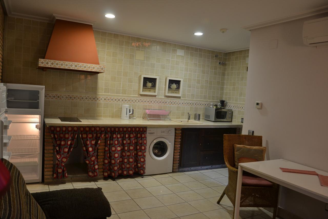 Apartamentos Rurales Natura Torrejón el Rubio Exterior foto