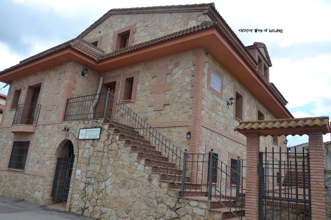 Apartamentos Rurales Natura Torrejón el Rubio Exterior foto